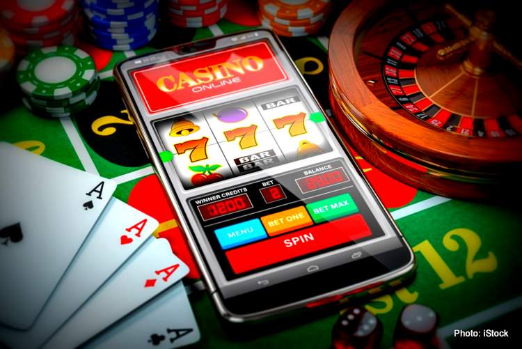 The Rise of Online Instant Casinos Play Anytime, Anywhere